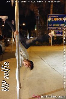 OutsidePoledancing_1_3_2016